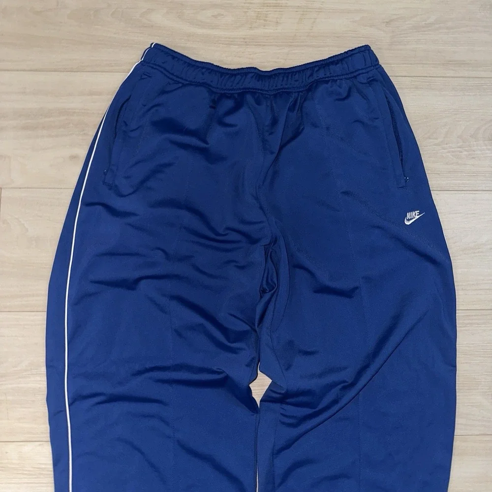 Nike this product